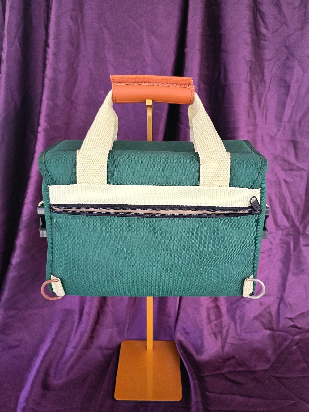 Canon Green Canvas Camera Bag with Cream Straps - Picture 3 of 10